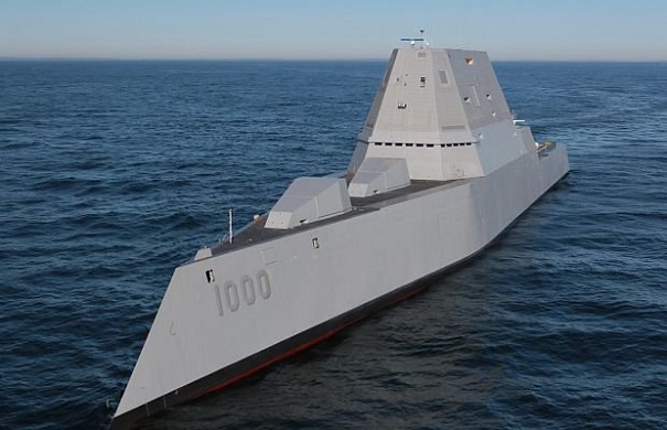 Американский миноносец типа USS Zumwalt вышел на первоначальные испытания