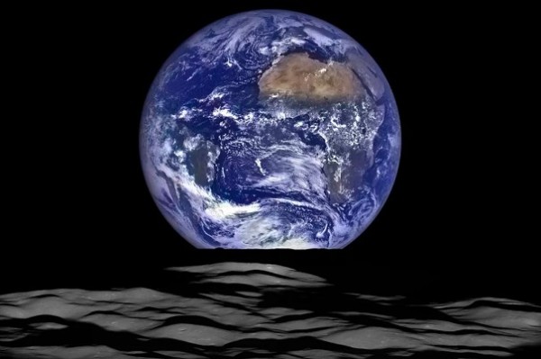 NASA, как выглядит Земля с поверхности Луны