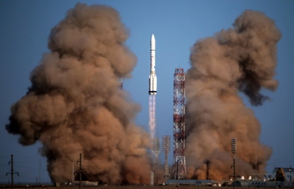 Запуск «Протона» с Байконура с европейским спутником отложен на сутки из-за непогоды