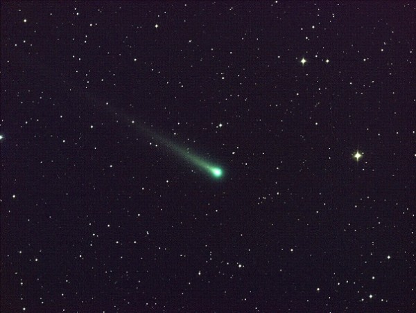 Зимой мимо Земли пролетит изумительная комета Каталина