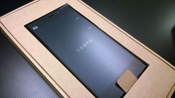 Xiaomi представила новый бюджетный смартфон с мощным аккумулятором