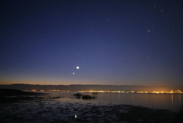 10 января новосибирцев приглашают посмотреть на сближение Венеры и Сатурна