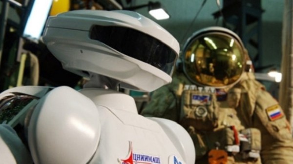 В РФ планируют создать космических роботов