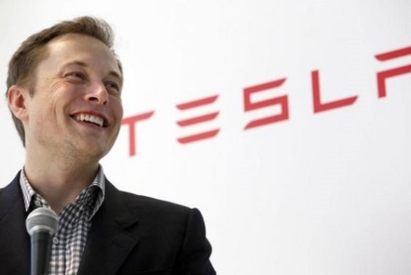 Маск все-таки завладел доменом Tesla.com, за которым охотился 10 лет