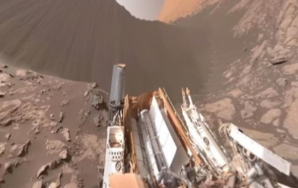 Фейсбук представил панораму Марса в 360 градусов
