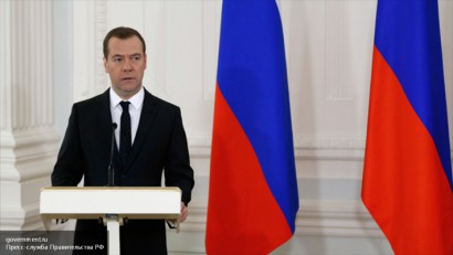 По словам Дмитрия Медведева российские предприятия на 90% зависят от импортного софта