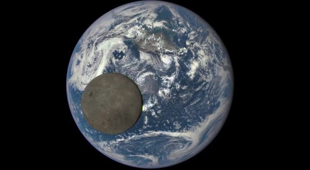 Астронавты НАСА поведали о «странной музыке» с обратной стороны Луны