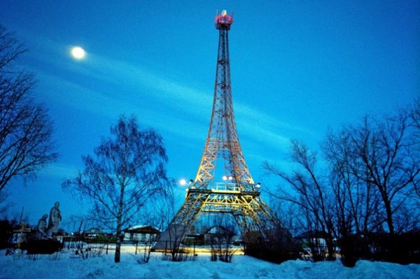 Подсветку на Эйфелевой башне отключат в Челябинской области