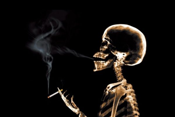 Табак провоцирует развитие онкологии с первых секунд — Ученые