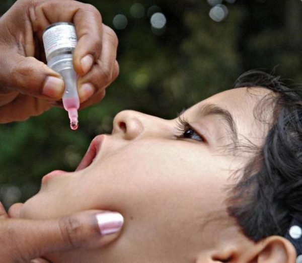 Не менее 150 стран мира переходят на новейшую вакцину против полиомиелита