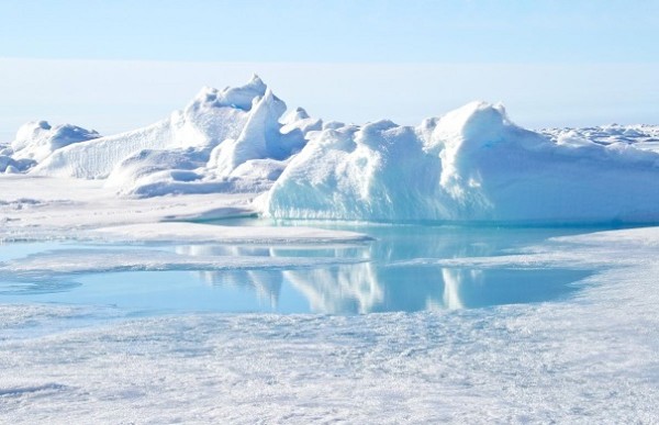 Северный полюс Земли сдвигается на восток — Ученые