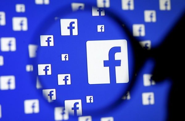 Американские консерваторы обвиняют фейсбук в политической ангажированности