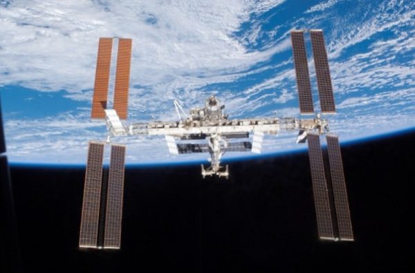 Грузовой корабль Dragon вернется на Землю с данными экспериментов с МКС