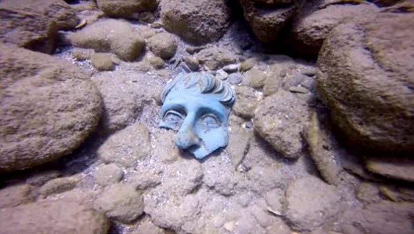 Затонувший древнеримский корабль случайно отыскали дайверы в Израиле