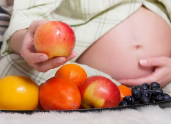 Употребление в процессе беременности фруктов улучшает интеллектуальные способности будущего ребёнка