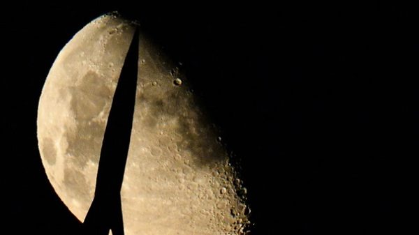 Российская Федерация планирует ежегодные пилотируемые запуски на Луну с 2025 года