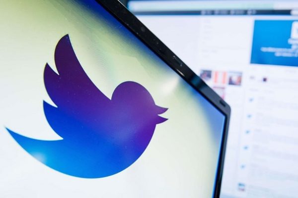 Хакер взломал 32 млн Twitter-аккаунтов и реализует их за 10 биткоинов