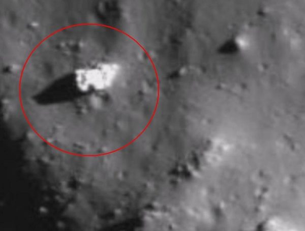 База инопланетян найдена на обратной стороне Луны