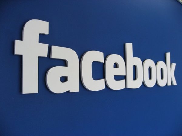 Facebook использует искусственный интеллект для анализа текстов