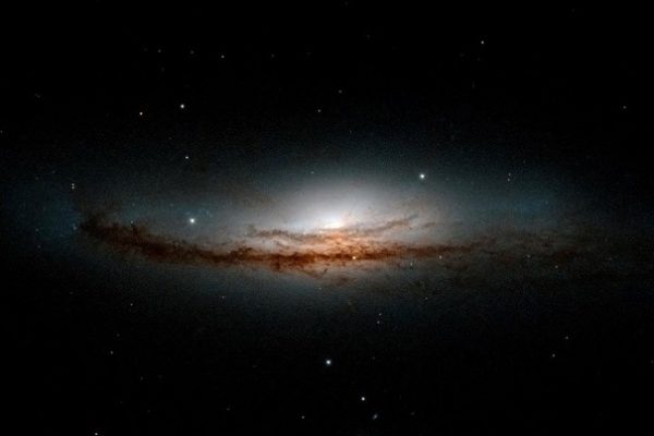 «Клубки» черной материи в состоянии взрывать звезды — Ученые
