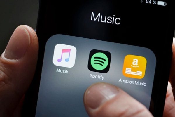 Spotify: Apple использует App Store в качестве оружия