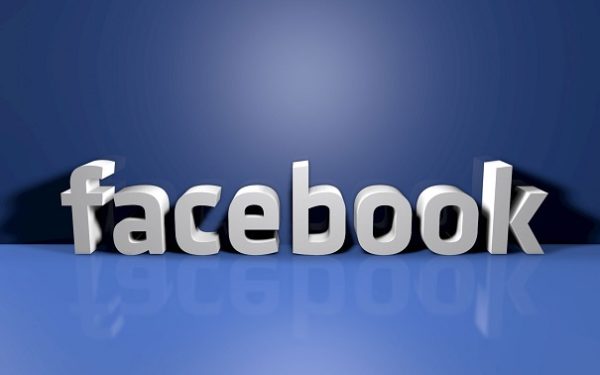 Социальная сеть Facebook начал автоматом переводить сообщения на различные языки