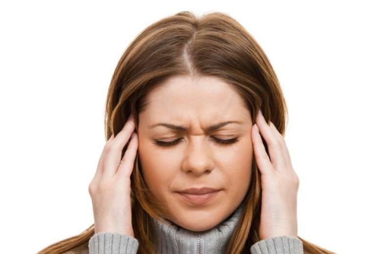 Ученые Эмоциональное насилие в детстве способствует появлению мигрени
