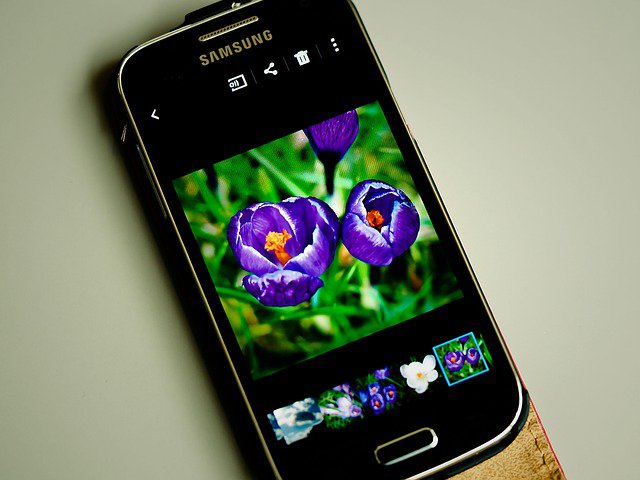 Samsung расширяет линейку смартфонов на собственной операционной системе