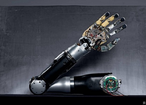 В Самарском университете разрабатывают робота с «искусственной кожей» для работы в космосе