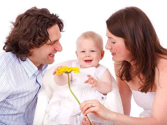 Исследование показало что ребенок наследует интеллект матери и интуицию отца