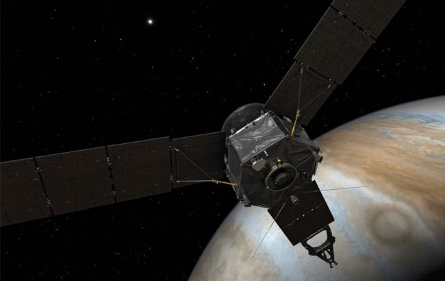 NASA отложило маневр перехода зонда Juno на научные орбиты вокруг Юпитера
