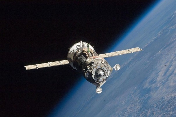 Сокращённый экипаж МКС отработает на станции до середины 2018 г