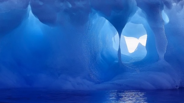 Ученые узнали, как появился тайный провал в Антарктиде