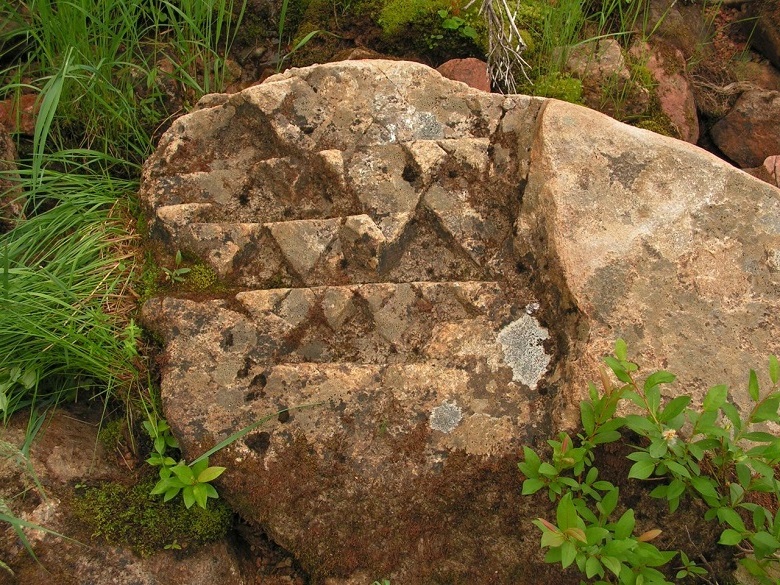 В Якутии найден загадочный камень