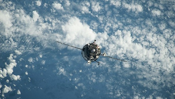 «Космическая связь» начала оплачивать договоры по созданию спутников