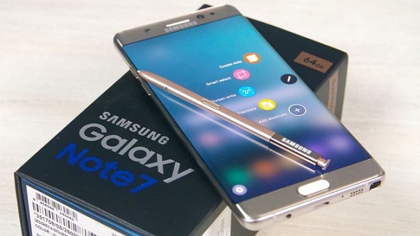 Новый рендер Самсунг Galaxy S8 засветился в web-сети интернет