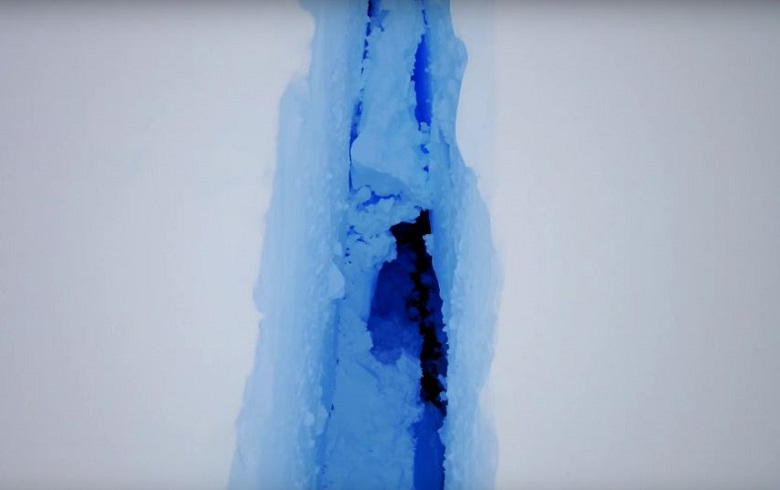 Разлом на леднике в Антарктиде вполне может стать угрозой для английской научной станции