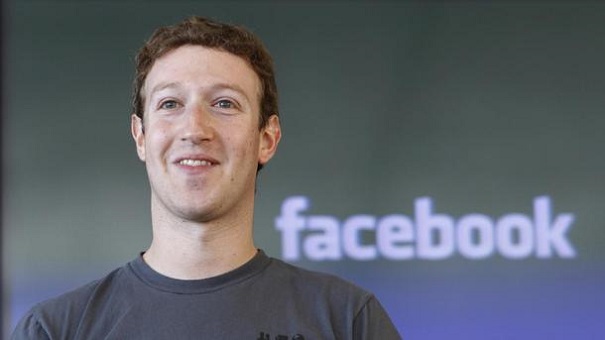 Bloomberg поведал о числе трудящихся служащих над аккаунтом Цукерберга в фейсбук