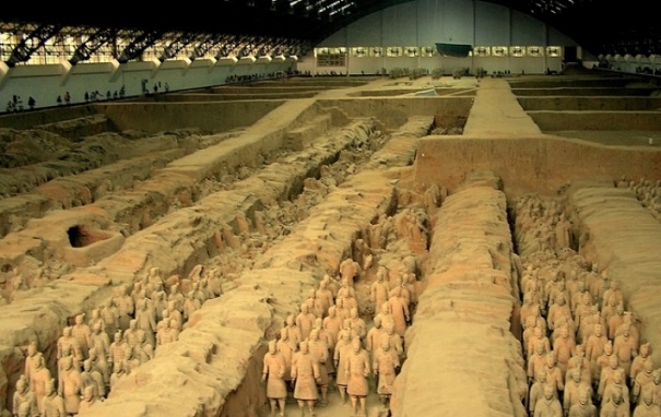 Кирпичные гробницы возрастом свыше 1,7 тысячи лет найдены в Китайской народной республике