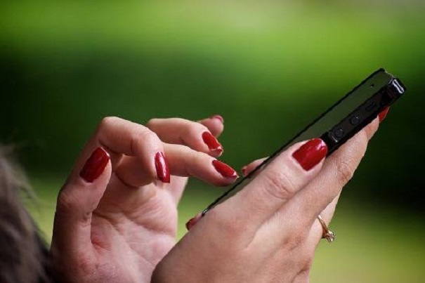 Ученые научат мобильные телефоны диагностировать рак и туберкулез при помощи особой насадки