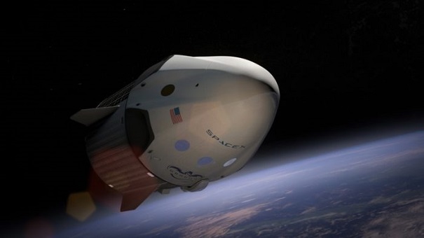 SpaceX планирует отправить космических туристов к Луне в 2018-ом году