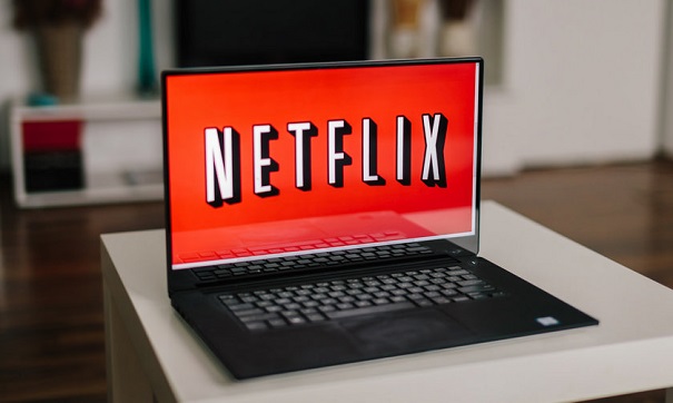 Шевелиться больше не нужно: Netflix обещает переключение каналов силой мысли