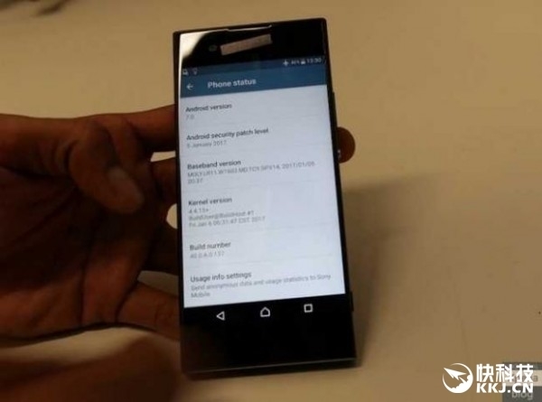 Флагманский смартфон Sony Xperia XZ2 показали на живых фото