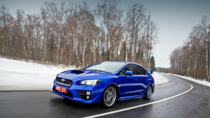 Subaru WRX STI протестировали на бобслейной трассе