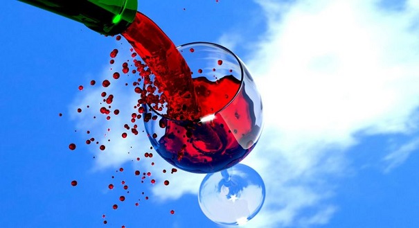 Содержащееся в красном вине вещество сдерживает старение мозга