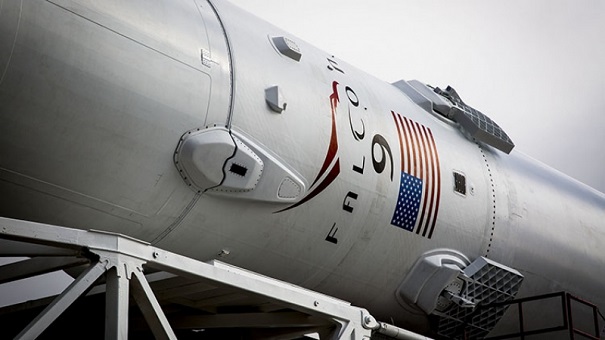 Сильный ветер помешал старту ракеты SpaceX в США