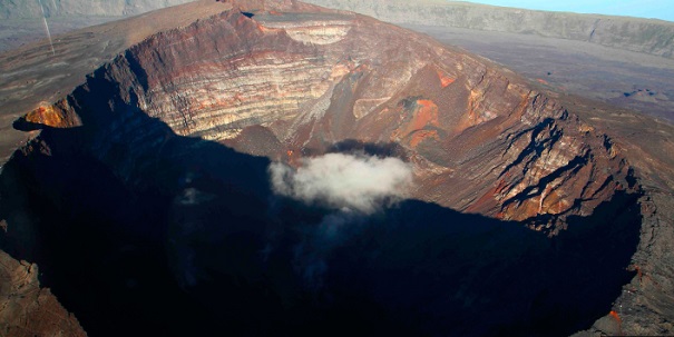 В Google Street View возникла возможность опуститься в самое сердце действующего вулкана