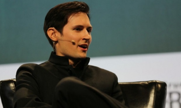 Питерский блогер возненавидел Павла Дурова за разбитый смартфон