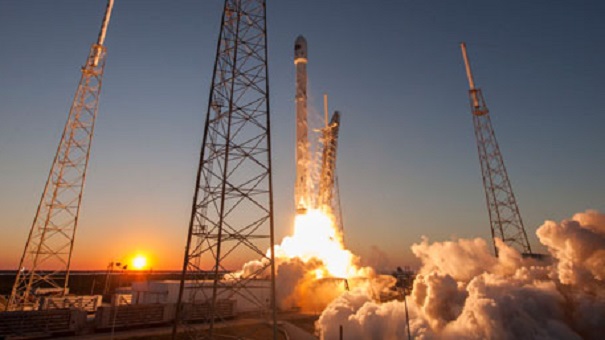 Сегодня ночью SpaceX повторно запустит использованную ракету Falcon