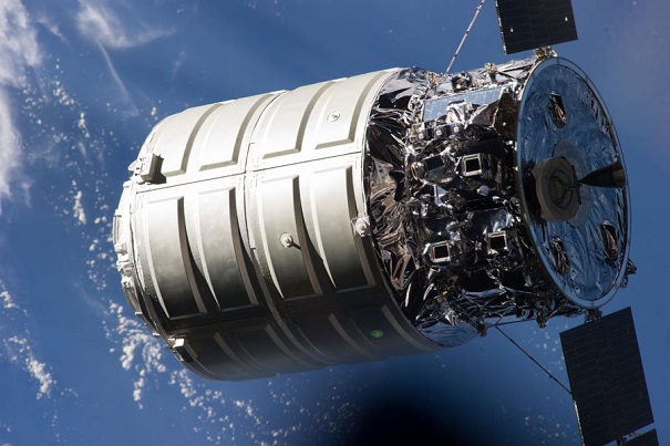 Корабль Cygnus доставит на МКС практически 4 тонны грузов